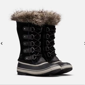 WOMEN'S JOAN OF ARCTIC™ BOOT (Snow Boots)
